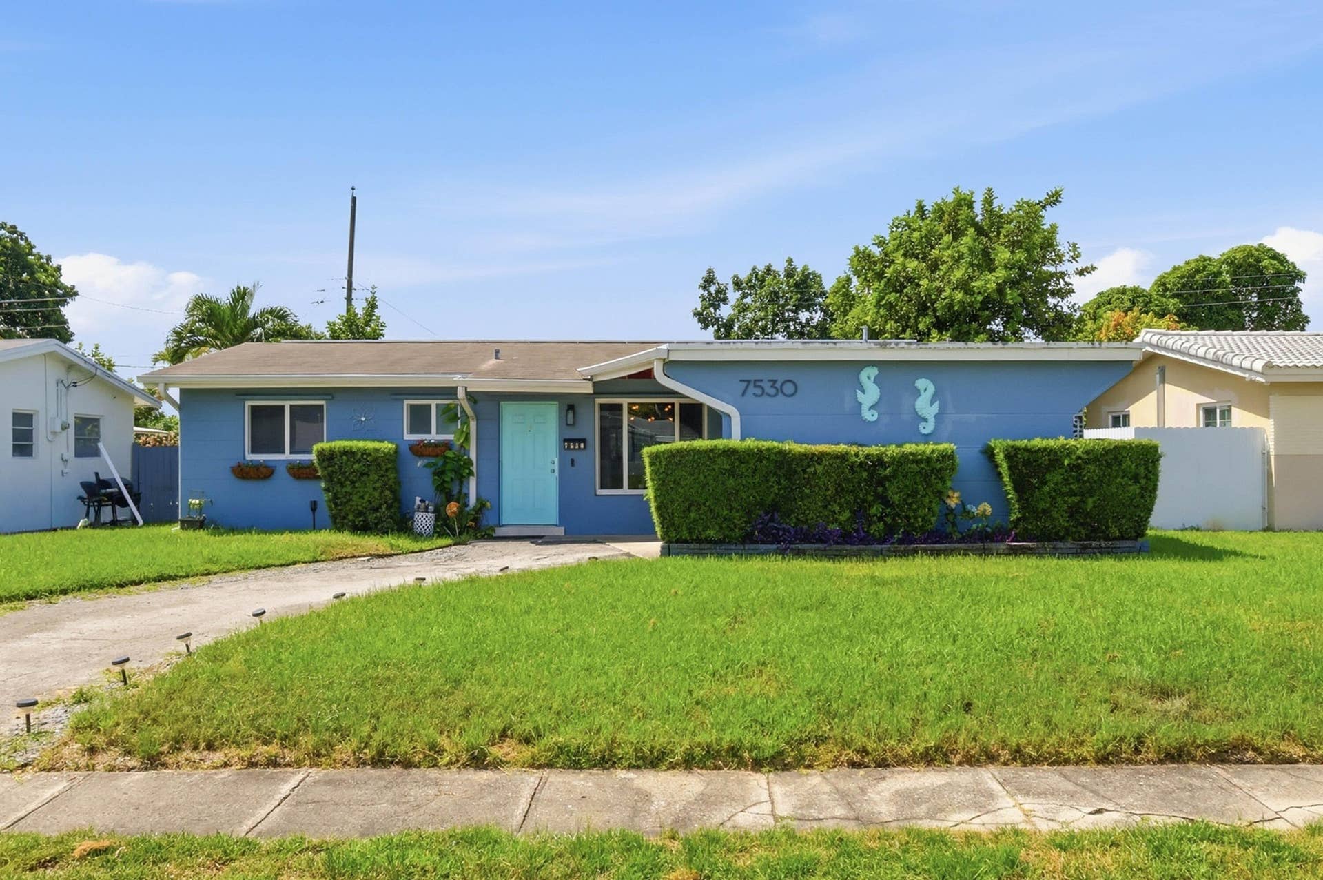 7530 LINCOLN Street, Hollywood, FL 33024 LopezProductions 34