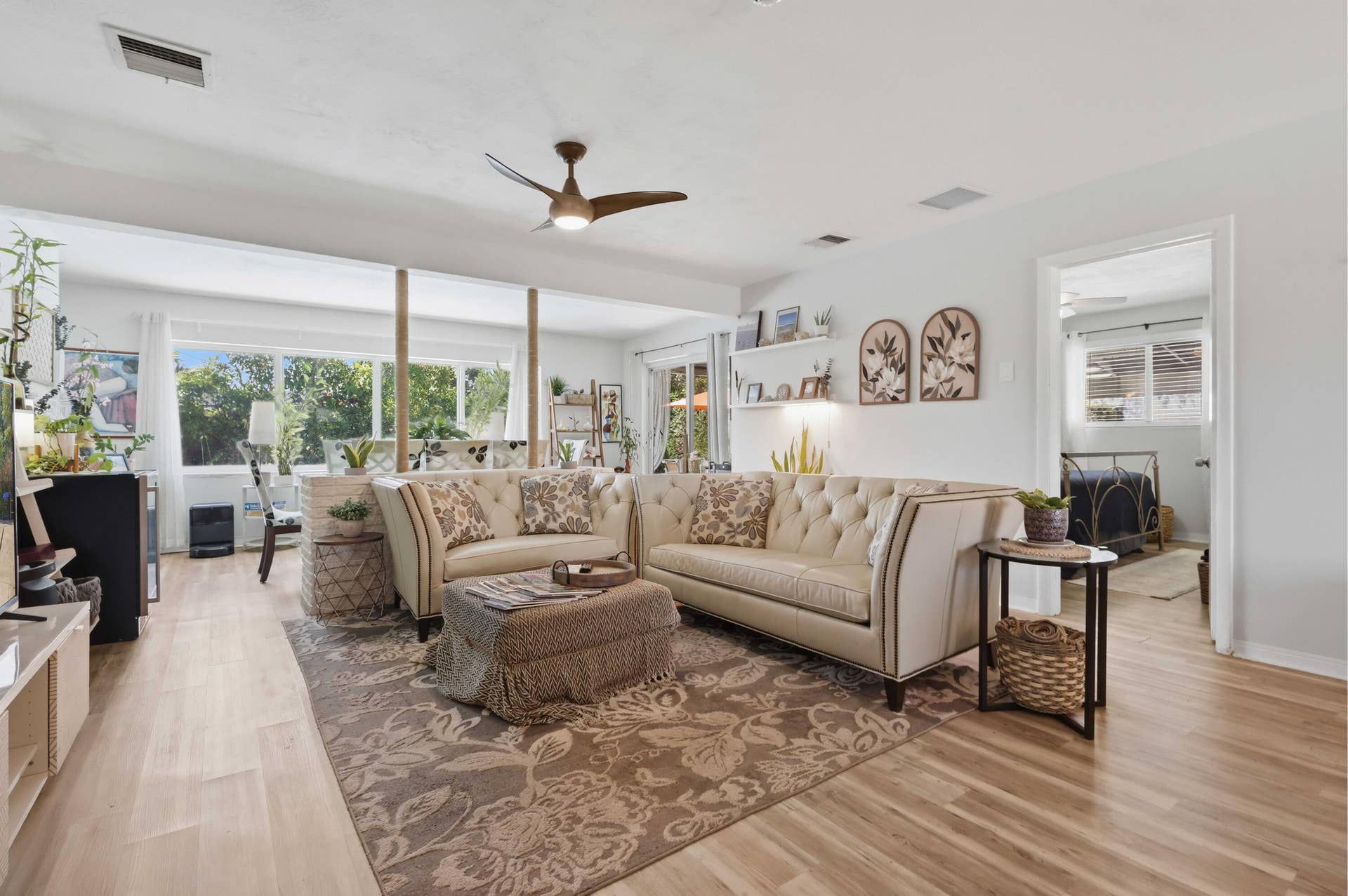 7530 LINCOLN Street, Hollywood, FL 33024 LopezProductions 06