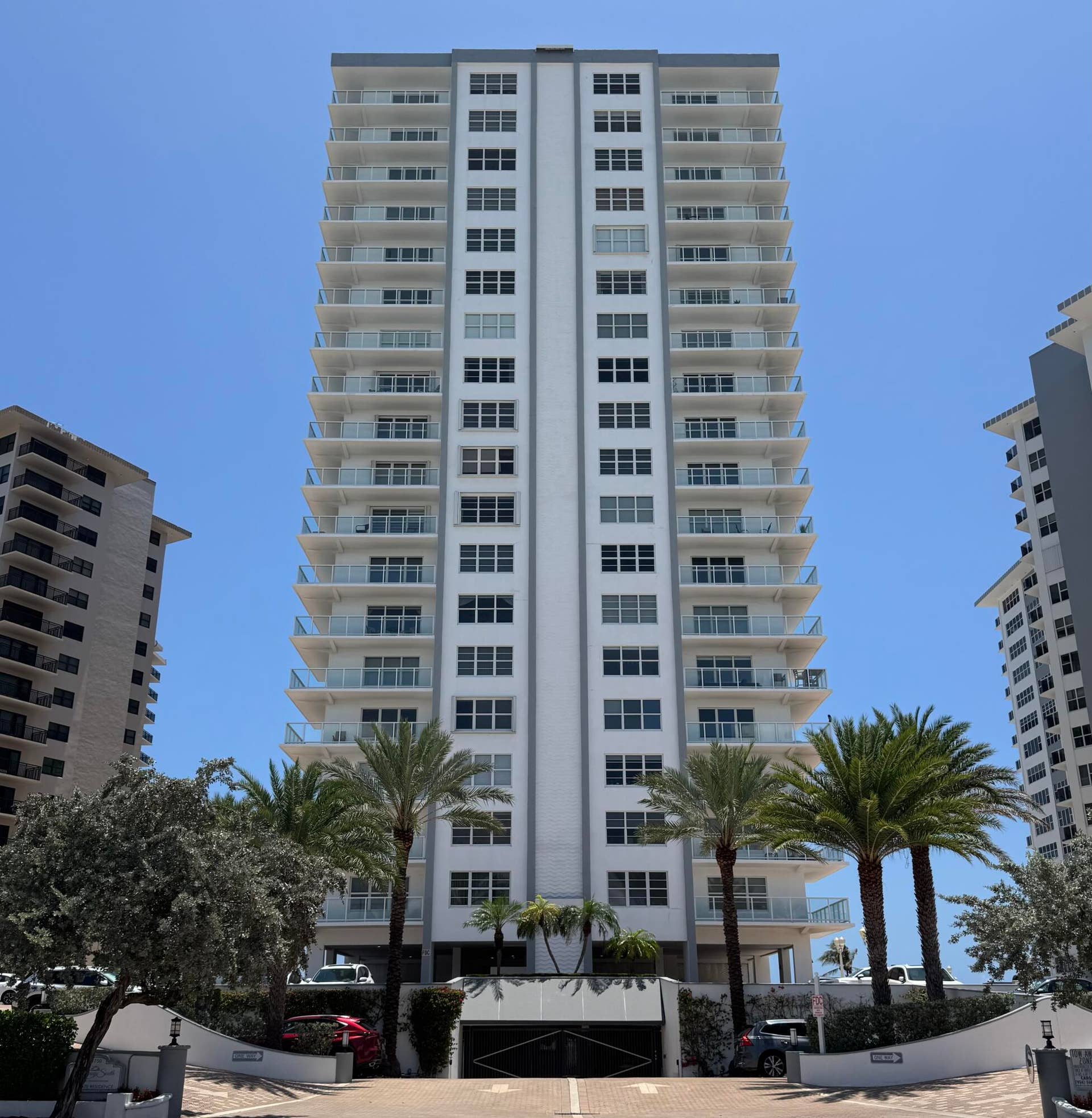 3750 Galt Ocean Drive, #1108, Fort Lauderdale, FL 33308 main entrance