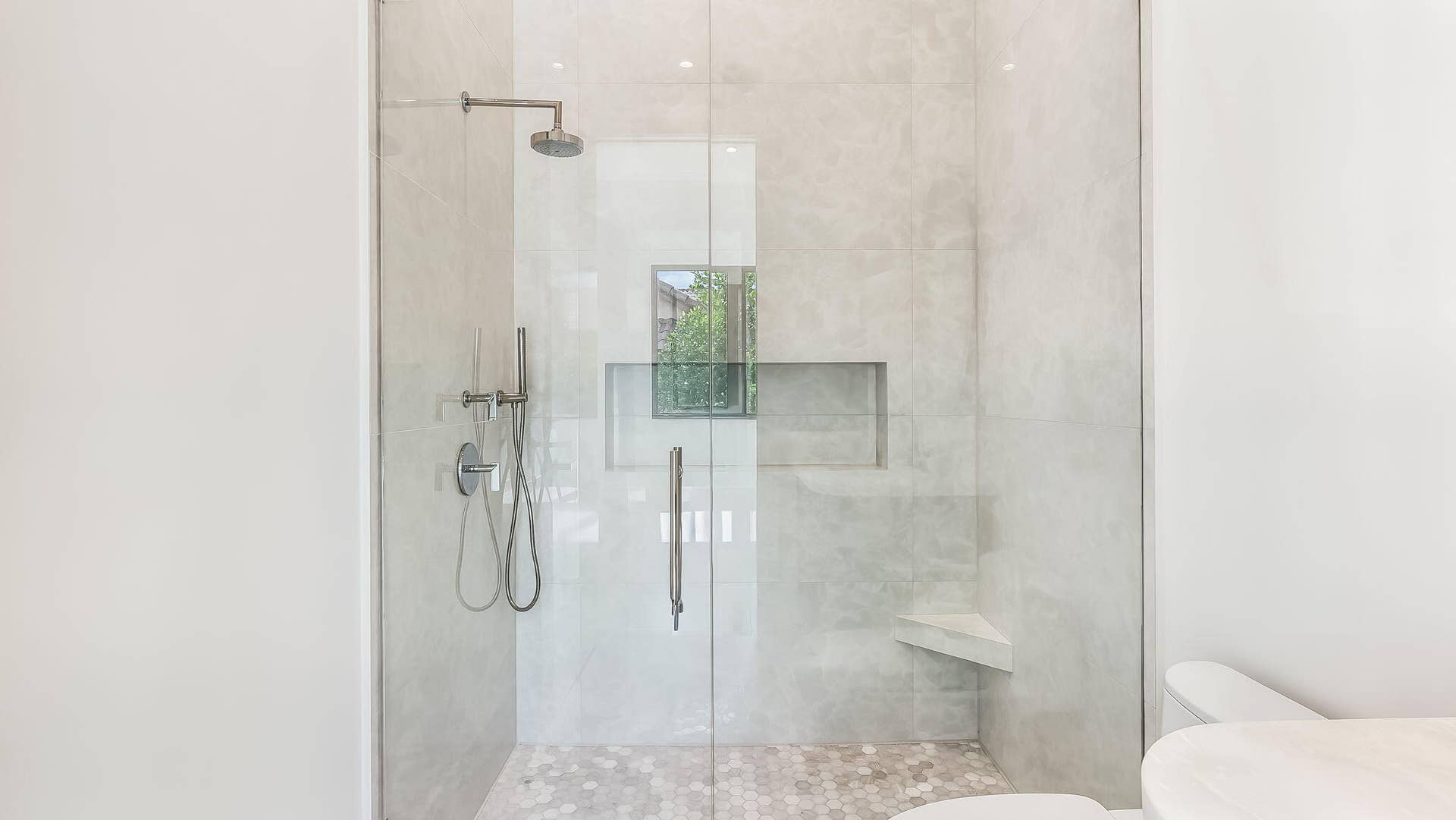 Ensuite Bath