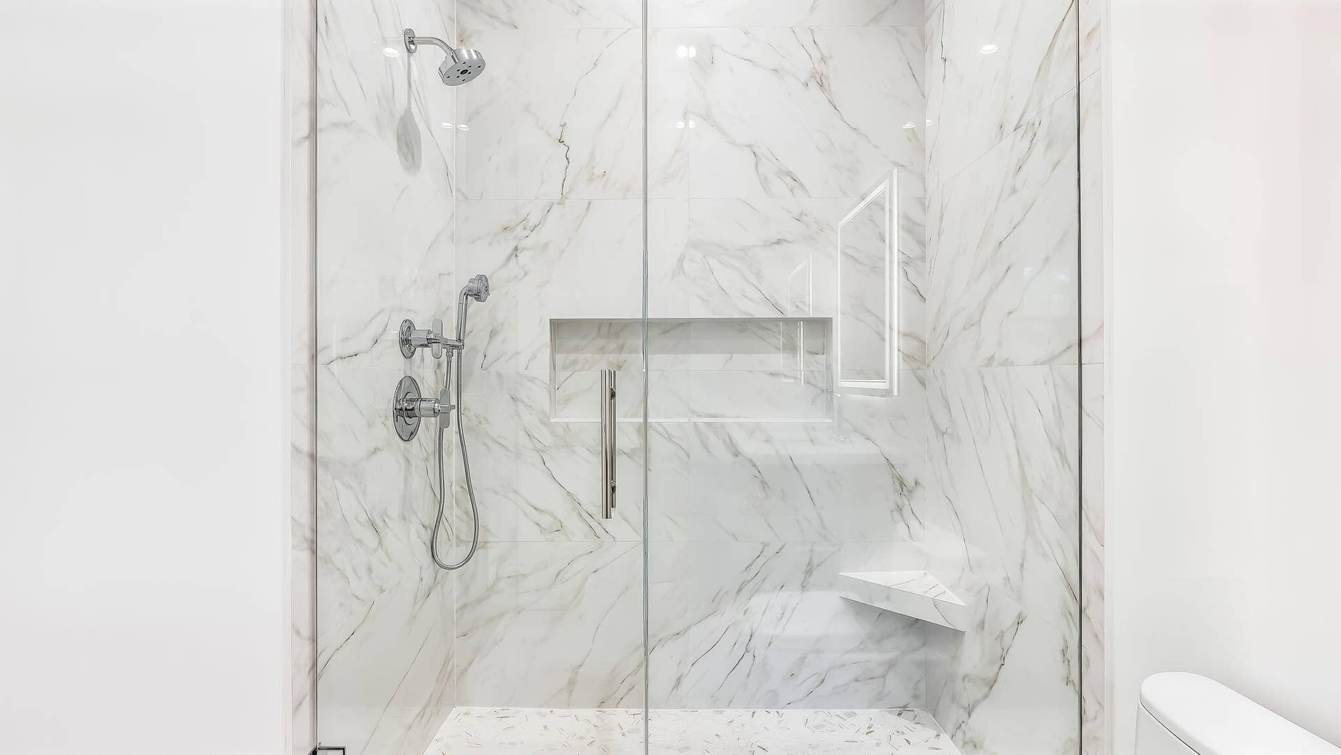 Ensuite Bath for Bedroom #6