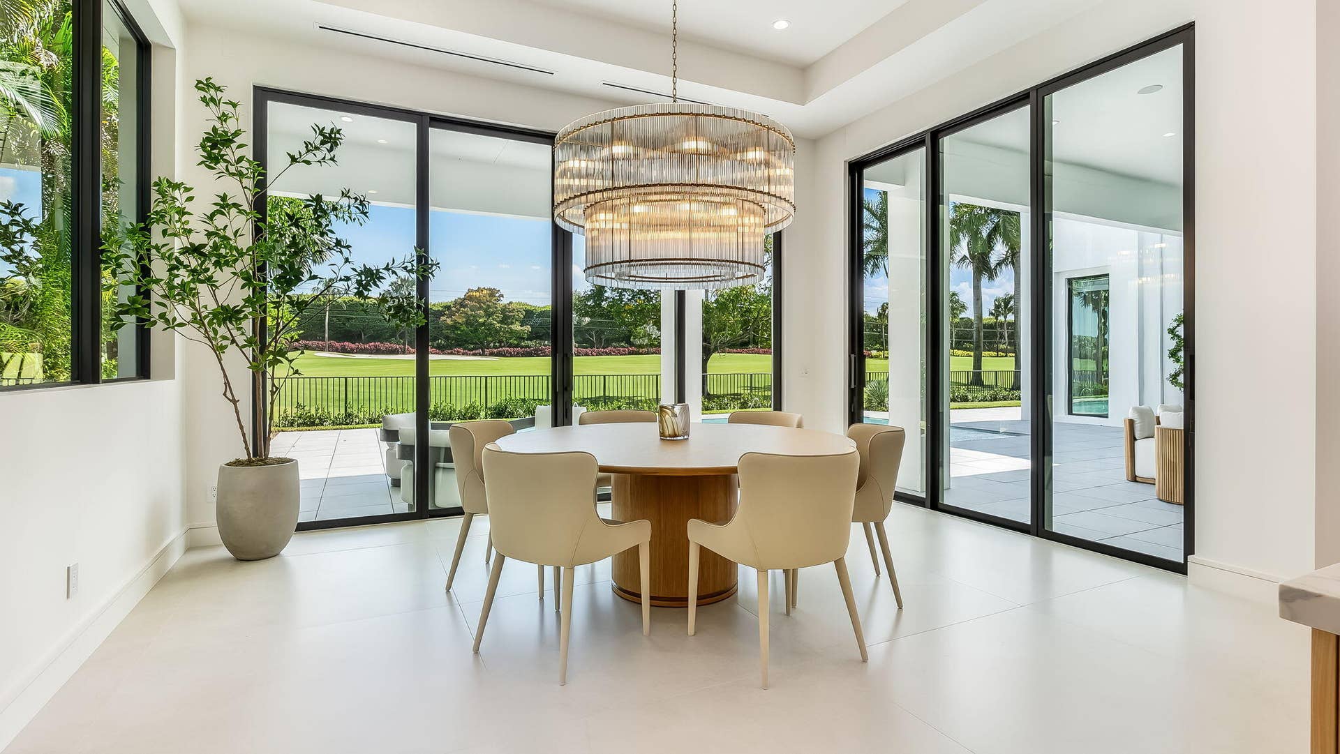 Sun-filled Dining Area