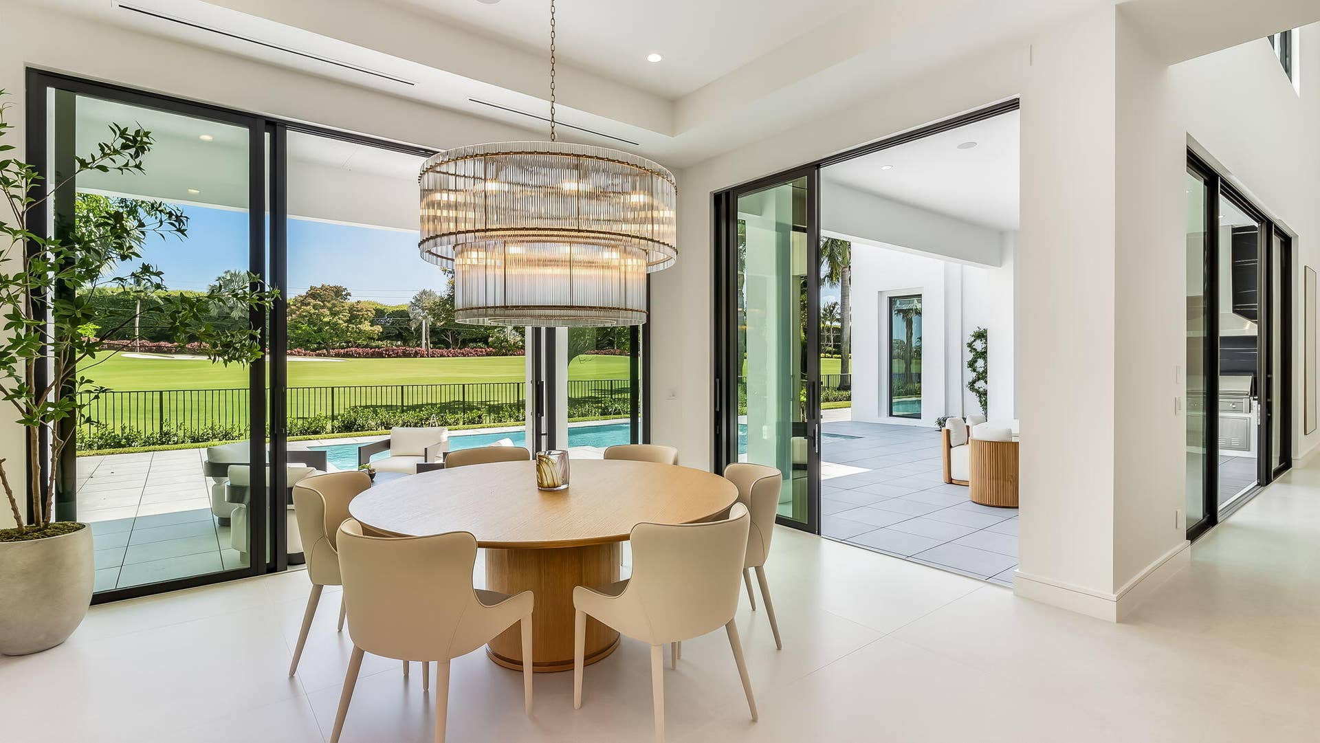 Sun-filled Dining Area