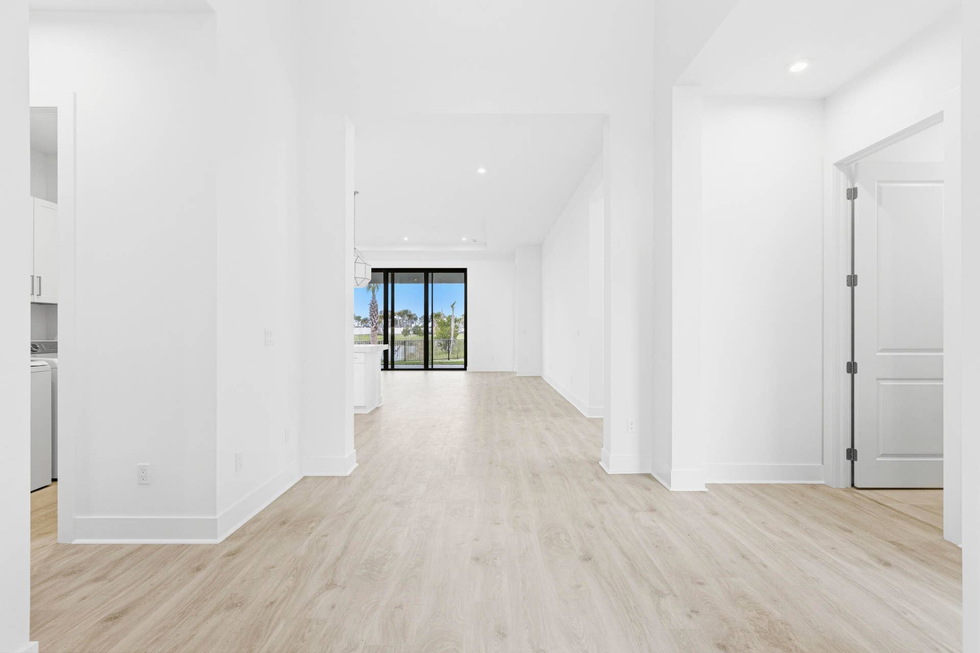 13921 Vivant Drive, Palm Beach Gardens, FL 33412 Foyer