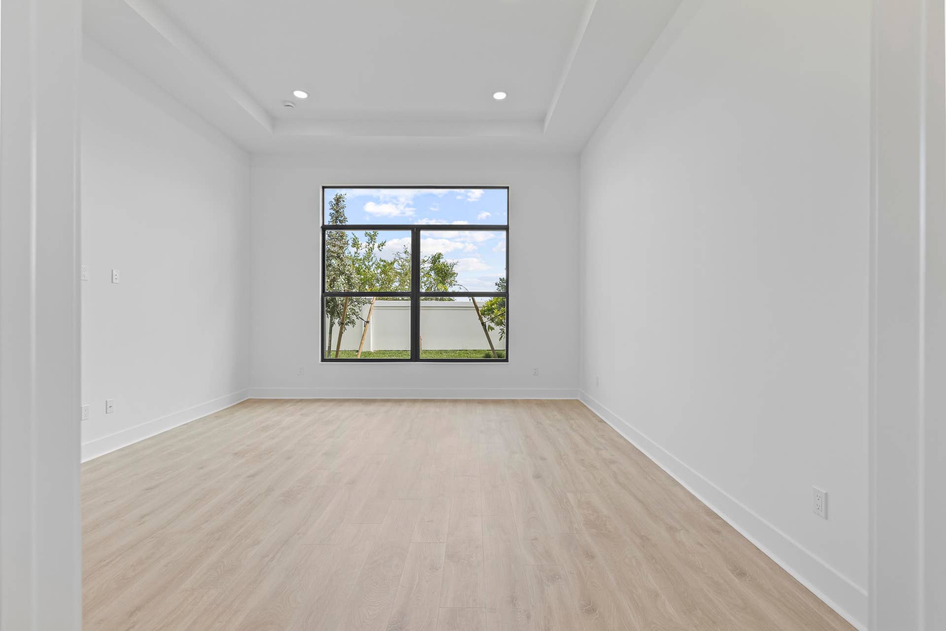 14060 Bastille Street, Palm Beach Gardens, FL 33412 Owner's Suite