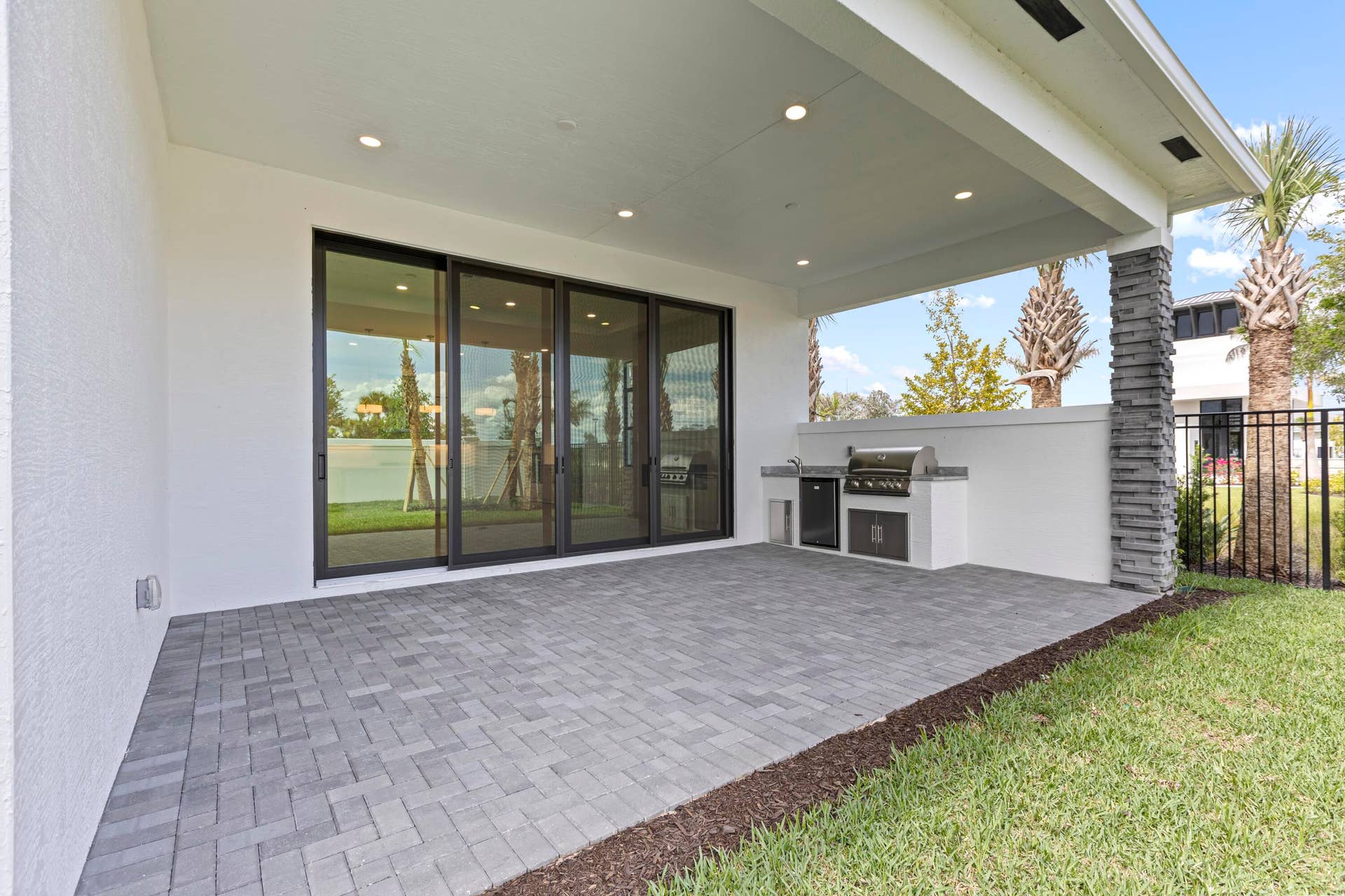 14060 Bastille Street, Palm Beach Gardens, FL 33412 Lanai
