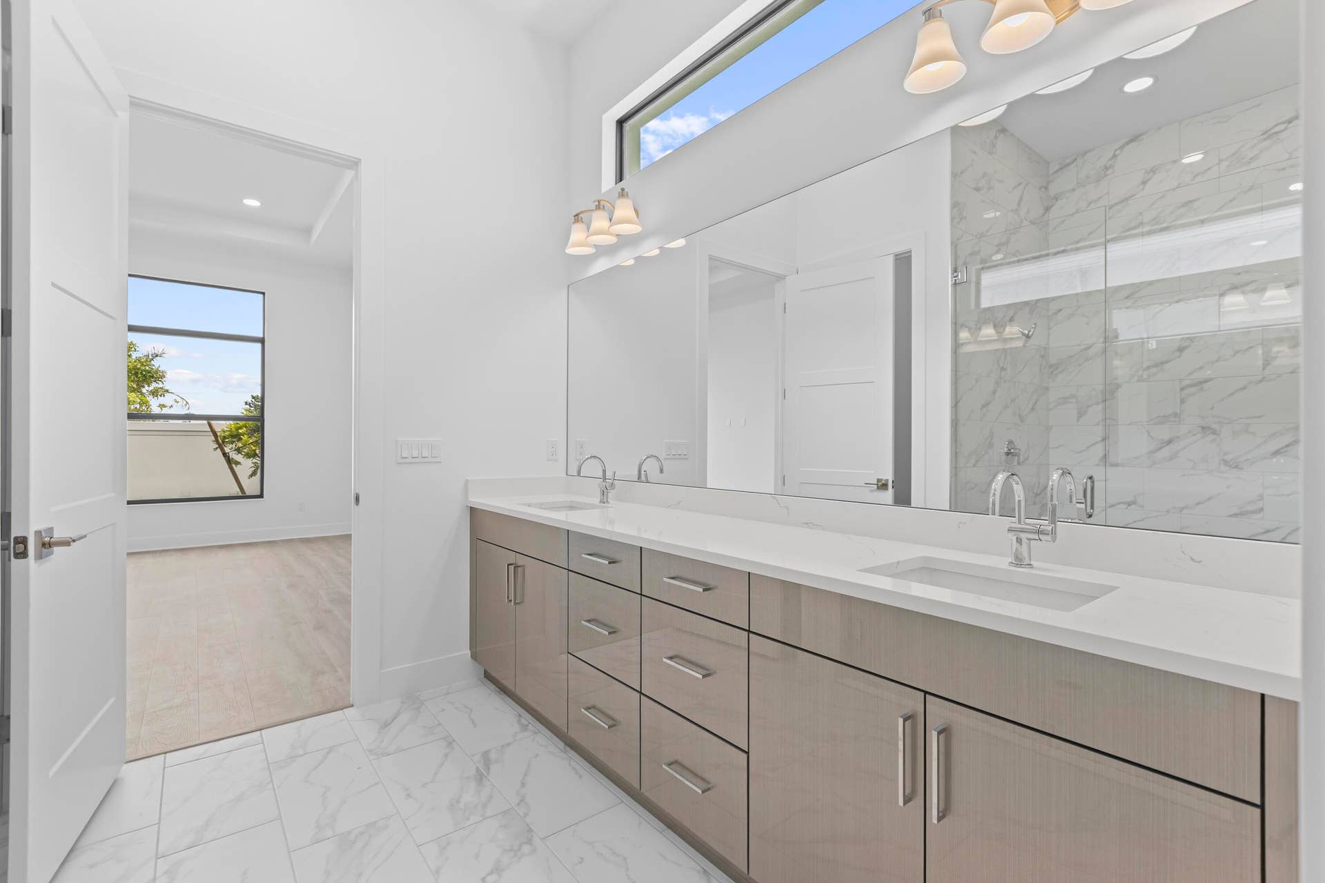 14060 Bastille Street, Palm Beach Gardens, FL 33412 Owner's Bath
