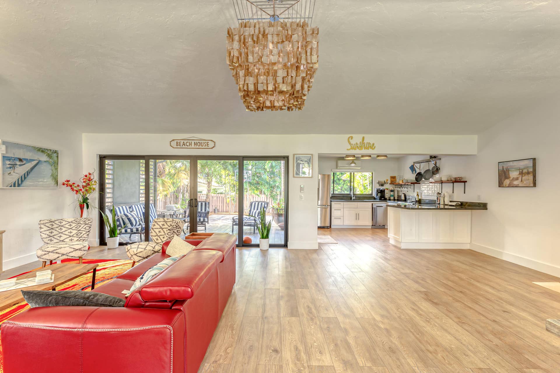 2009 SE 24 Avenue, Fort Lauderdale, FL 33316 Living Room