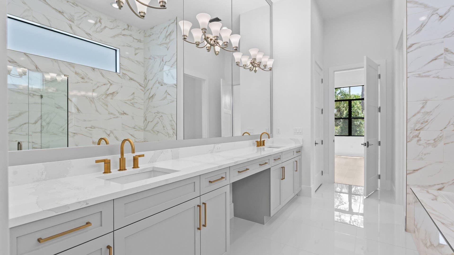 Owner's Bath