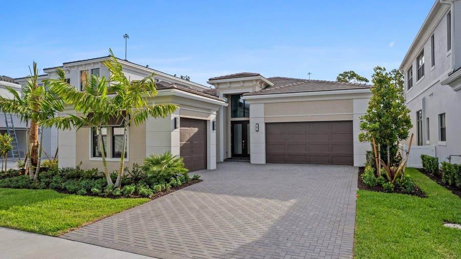 Property photo for 13294 Artisan Circle, Palm Beach Gardens, FL