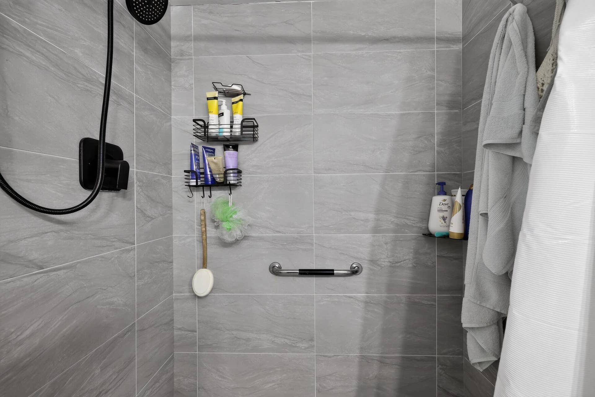 14527 BONAIRE Boulevard, #103, Delray Beach, FL 33446 25_14527_Bonaire_Blvd-Bathroom-0034