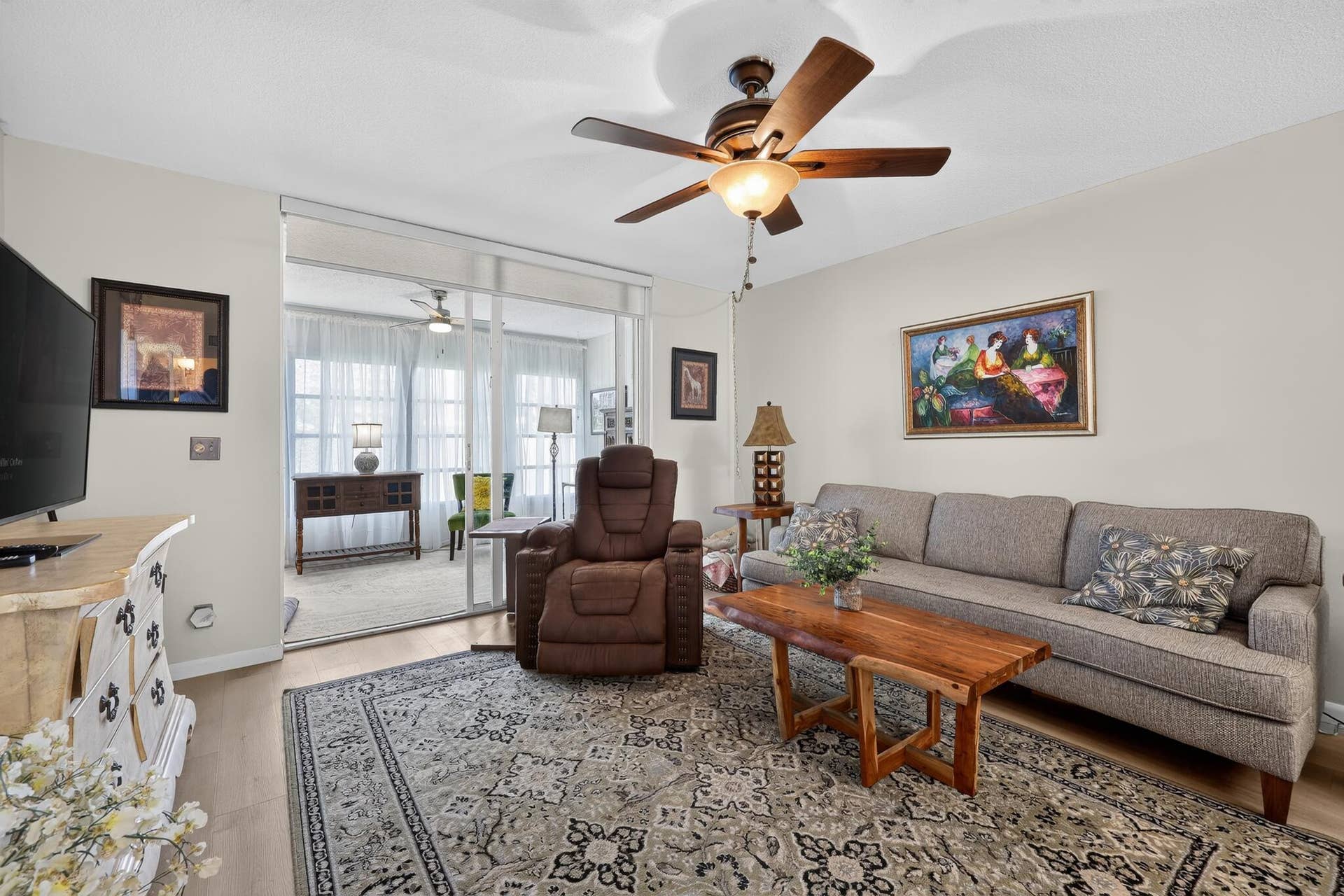 14527 BONAIRE Boulevard, #103, Delray Beach, FL 33446 13_14527_Bonaire_Blvd-Living_room-0066