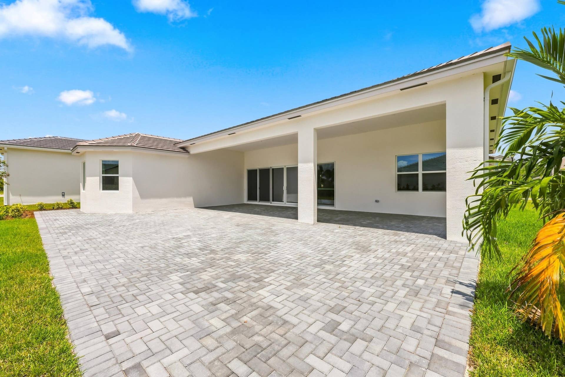 Covered Patio with extended pavers