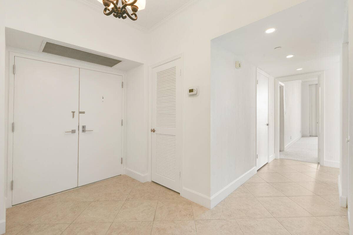 123 LAKESHORE Drive, #PH45, North Palm Beach, FL 33408 DSC_8650