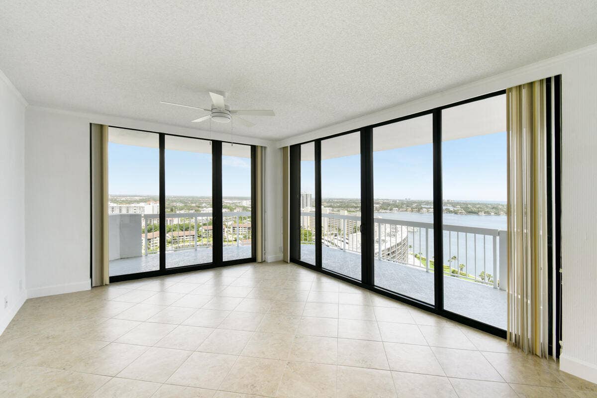 123 LAKESHORE Drive, #PH45, North Palm Beach, FL 33408 DSC_8565