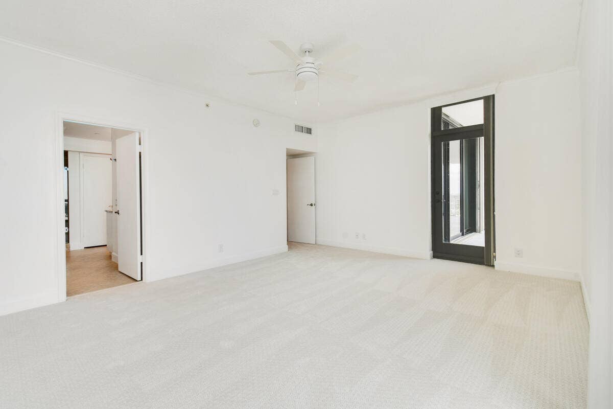 123 LAKESHORE Drive, #PH45, North Palm Beach, FL 33408 DSC_8602