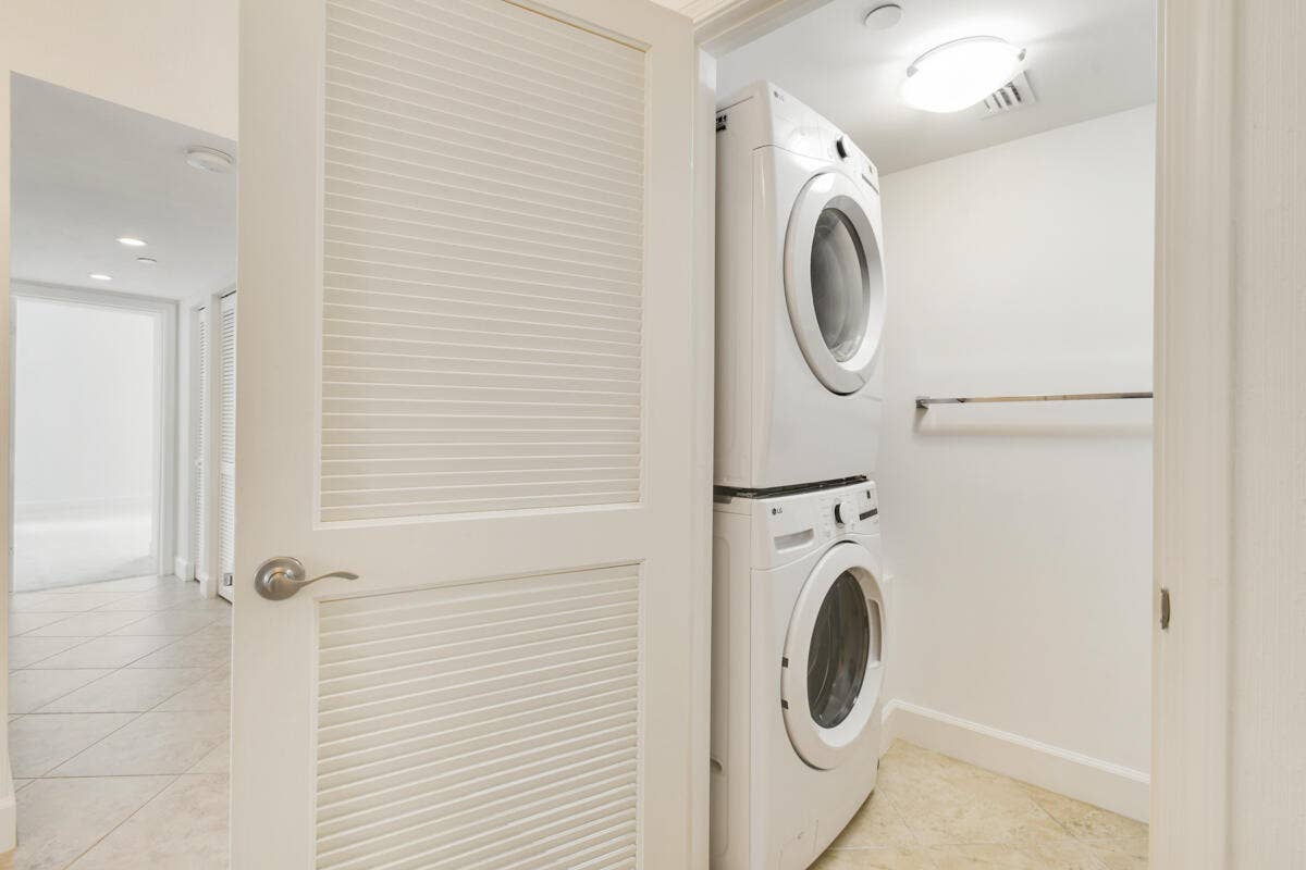 123 LAKESHORE Drive, #PH45, North Palm Beach, FL 33408 DSC_8737