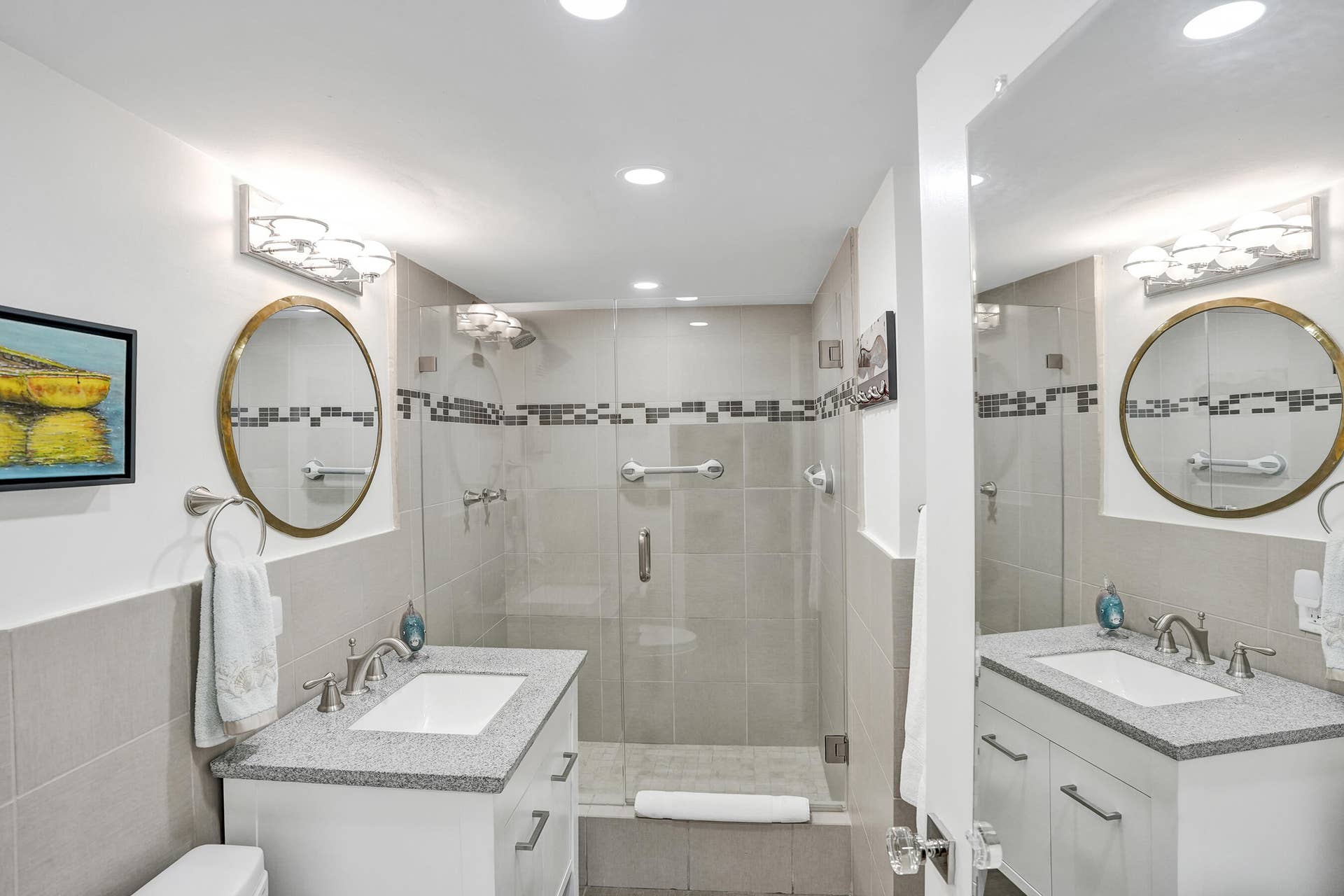 Bedroom #2 En-suite Bath