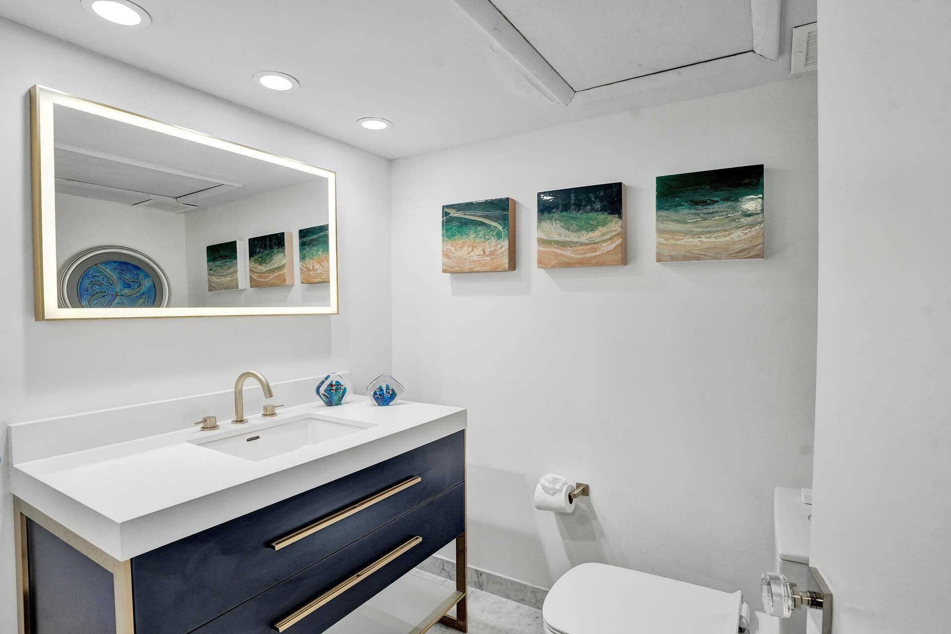 Powder Room