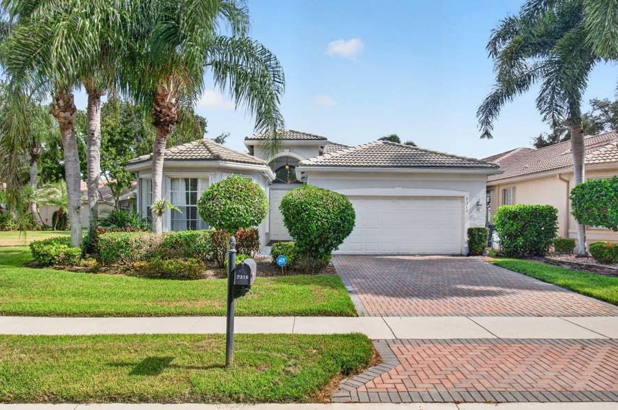 Property photo for 7315 Twin Falls Drive, Boynton Beach, FL