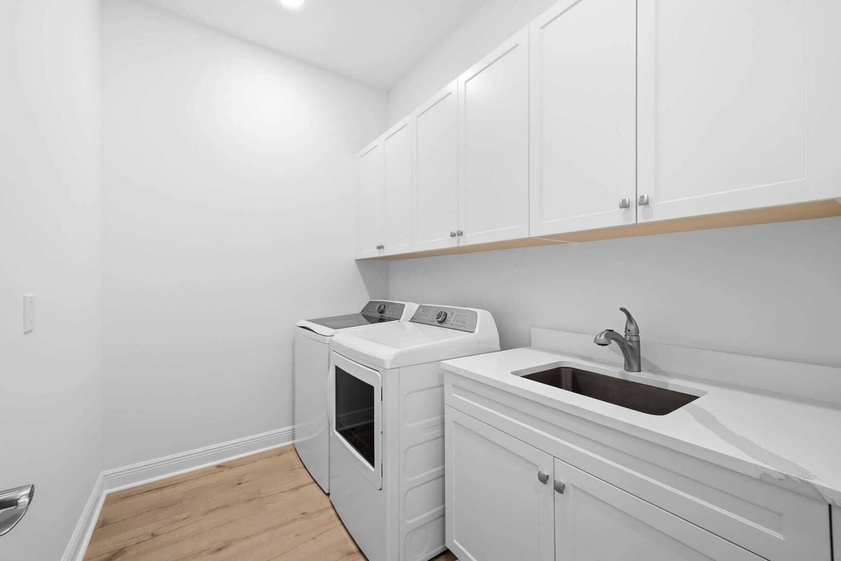 13689 SE Blackwood Drive, Port St Lucie, FL 34984 Laundry