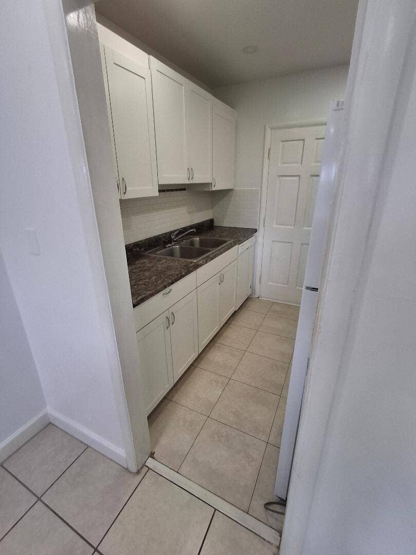 1250 E SAMPLE Road, #303, Pompano Beach, FL 33064 HH12
