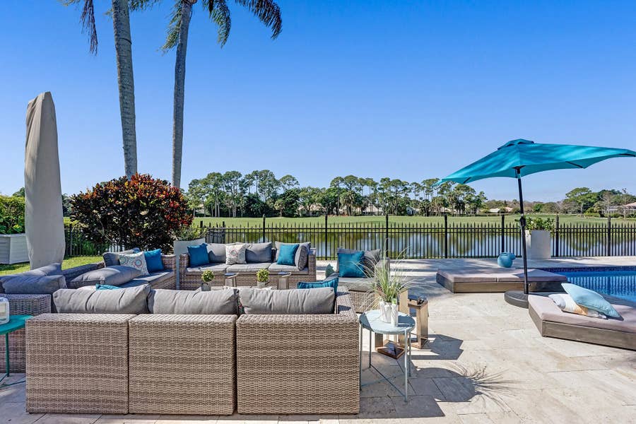 Property photo for 21 Marlwood Lane, Palm Beach Gardens, FL