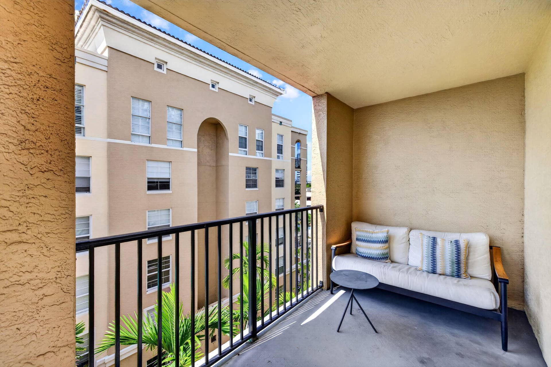520 SE 5TH Avenue, #2602, Fort Lauderdale, FL 33301 20-web-or-mls-699A7757