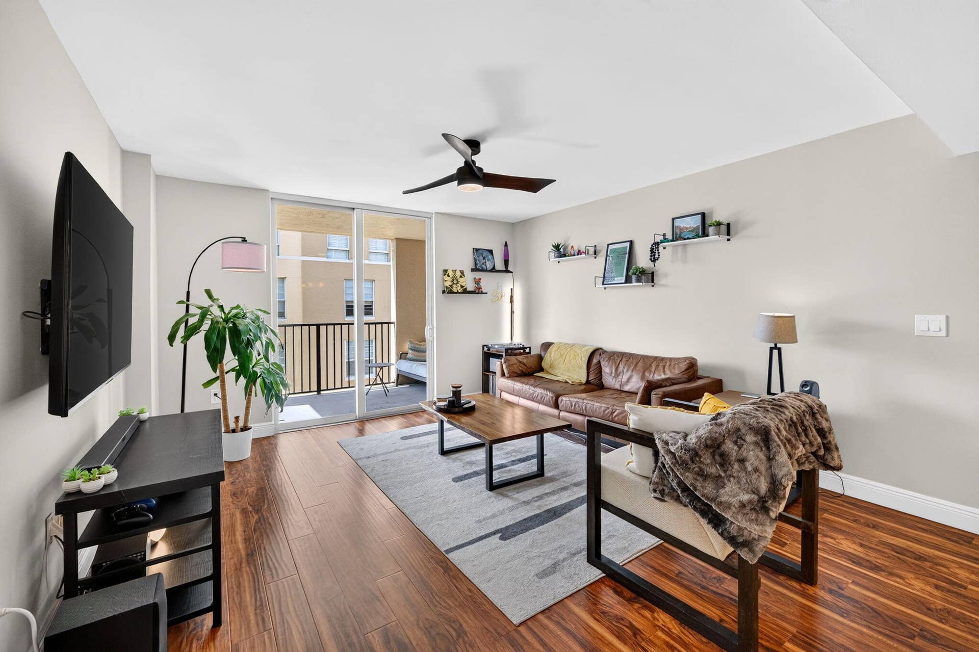 520 SE 5TH Avenue, #2602, Fort Lauderdale, FL 33301 14-web-or-mls-699A7691