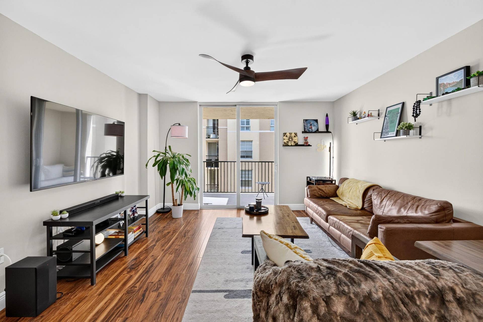 520 SE 5TH Avenue, #2602, Fort Lauderdale, FL 33301 15-web-or-mls-699A7699
