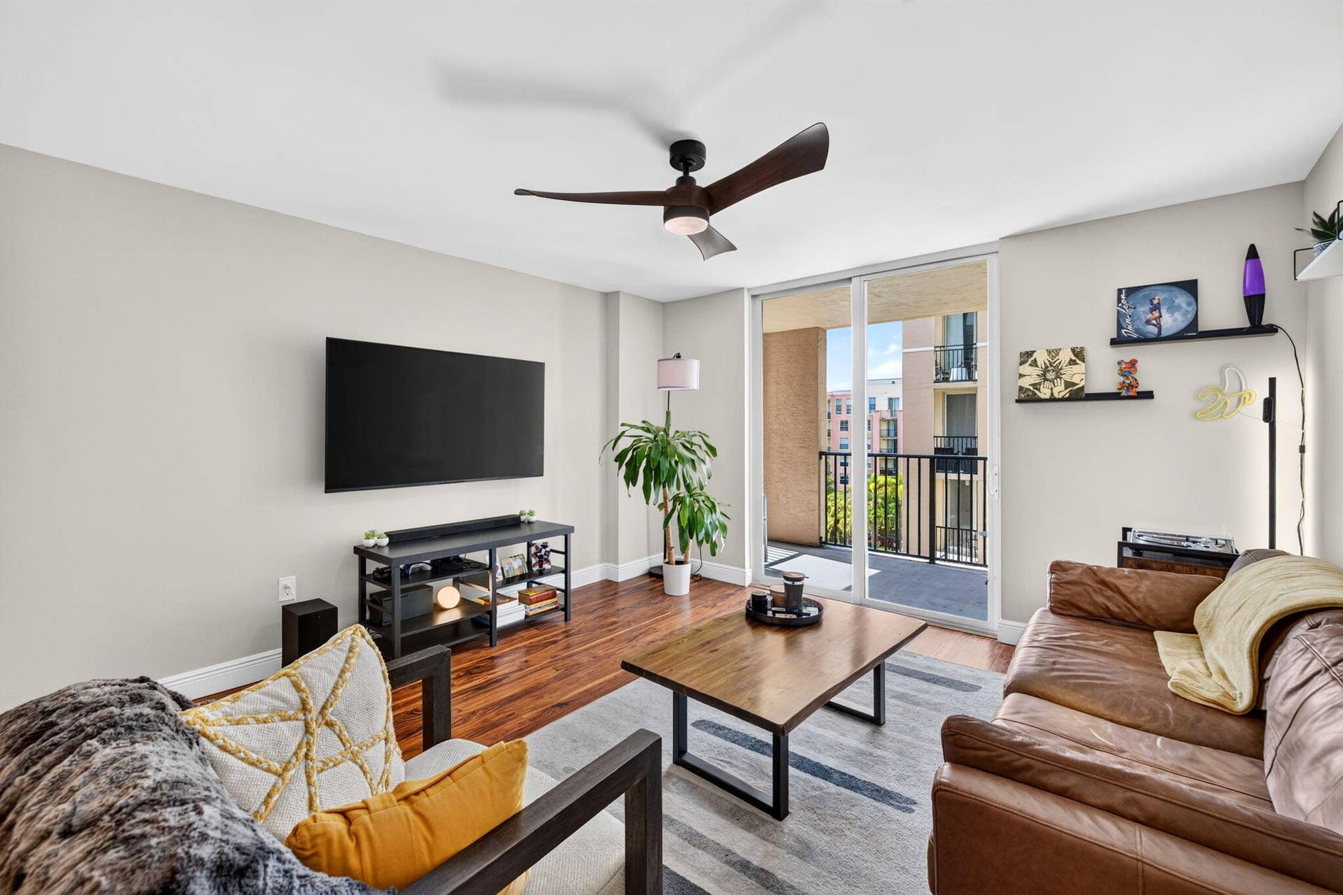 520 SE 5TH Avenue, #2602, Fort Lauderdale, FL 33301 16-web-or-mls-699A7706