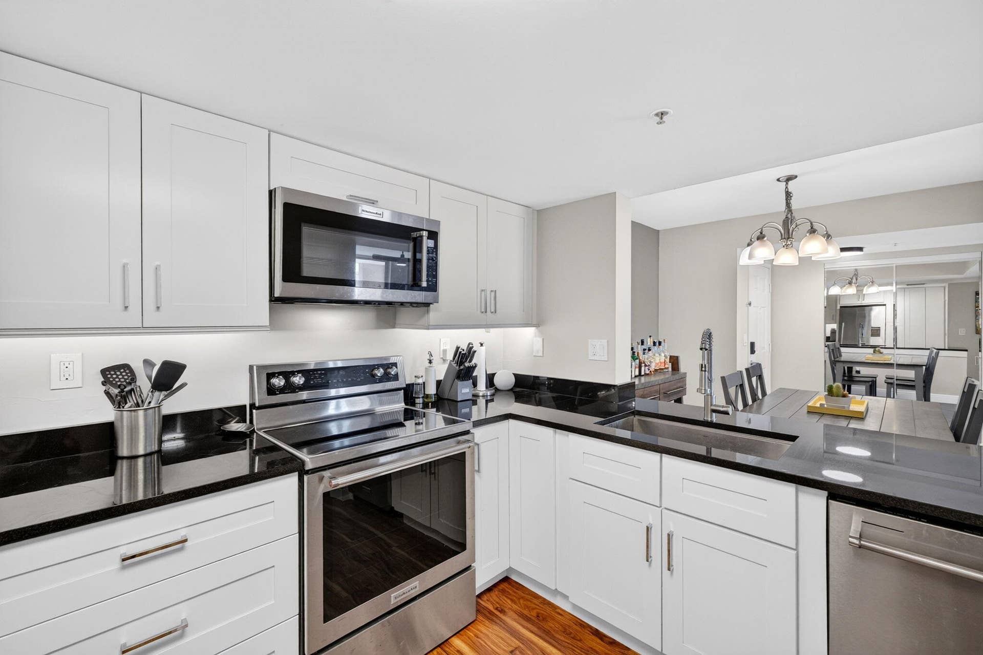 520 SE 5TH Avenue, #2602, Fort Lauderdale, FL 33301 33-web-or-mls-699A7846
