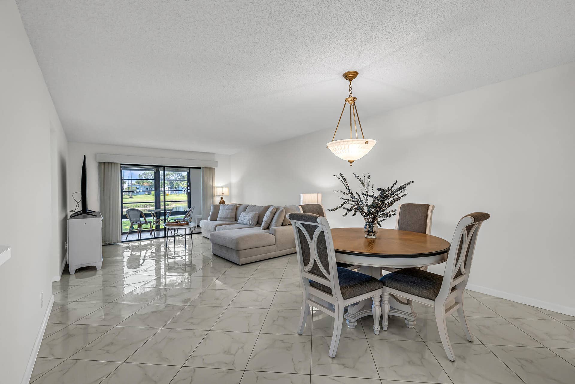 15234 Lakes Of Delray Boulevard, # G 244, Delray Beach, FL 33484 Dining