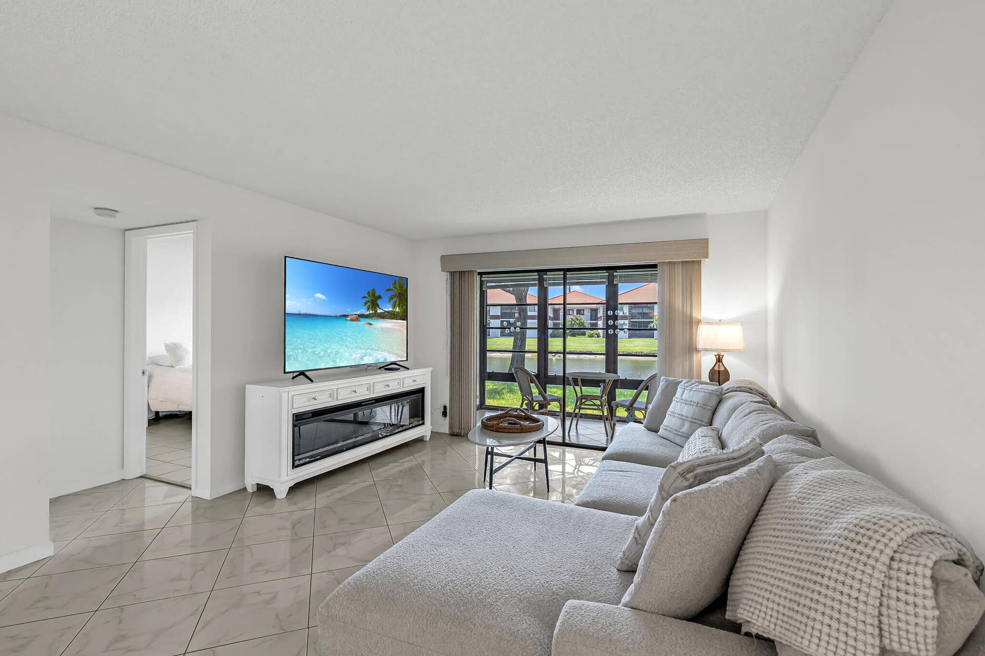 15234 Lakes Of Delray Boulevard, # G 244, Delray Beach, FL 33484 Living room