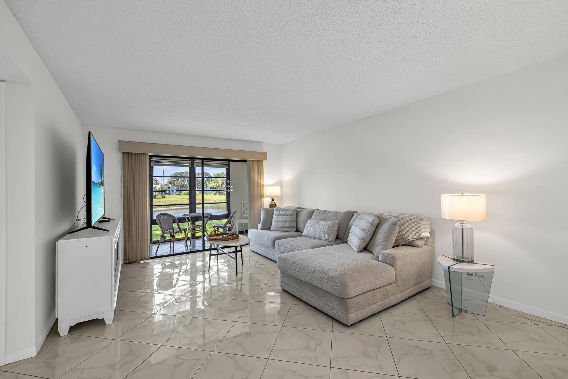 15234 Lakes Of Delray Boulevard, # G 244, Delray Beach, FL 33484 Living room