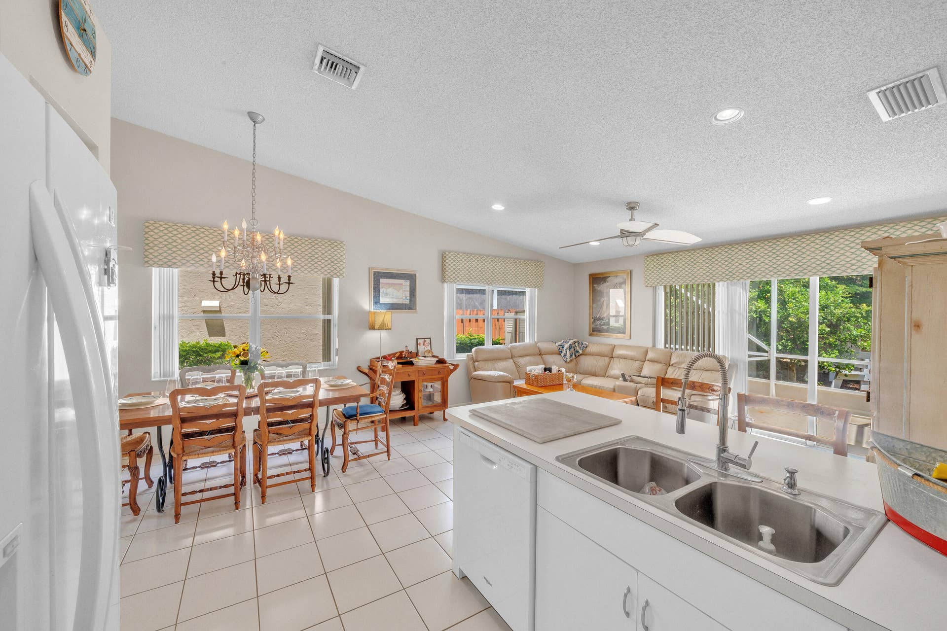 5 Kitchen (4)
