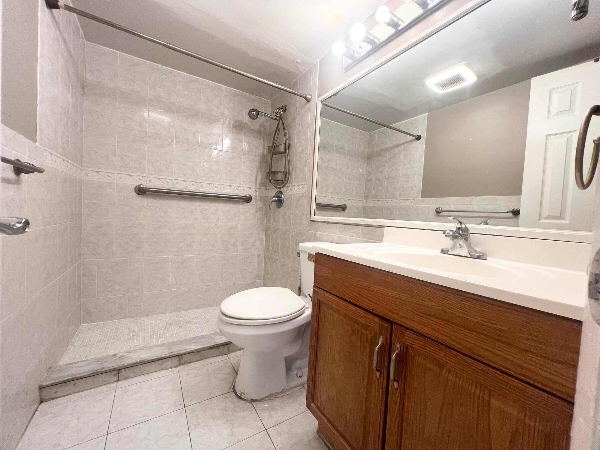 258 WINDSOR L, #258, West Palm Beach, FL 33417 IMG_2170