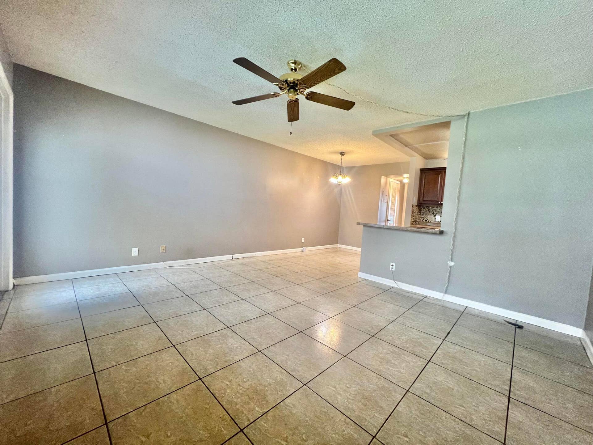 258 WINDSOR L, #258, West Palm Beach, FL 33417 IMG_2174
