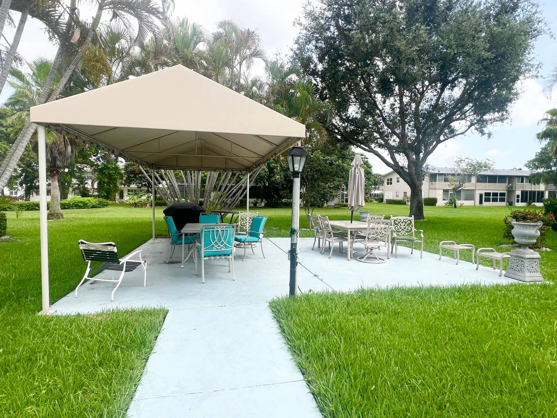 258 WINDSOR L, #258, West Palm Beach, FL 33417 IMG_2179