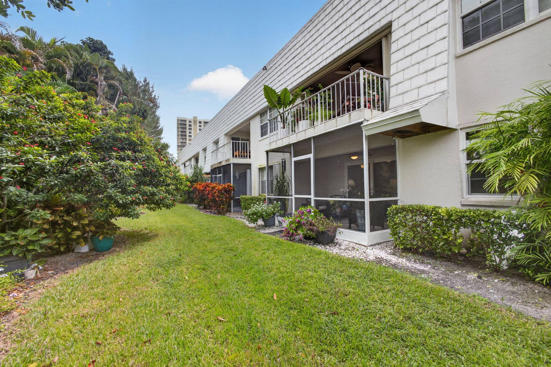 1251 Sugar Sands Boulevard, #124, Singer Island, FL 33404 Exterior View of Porch 3