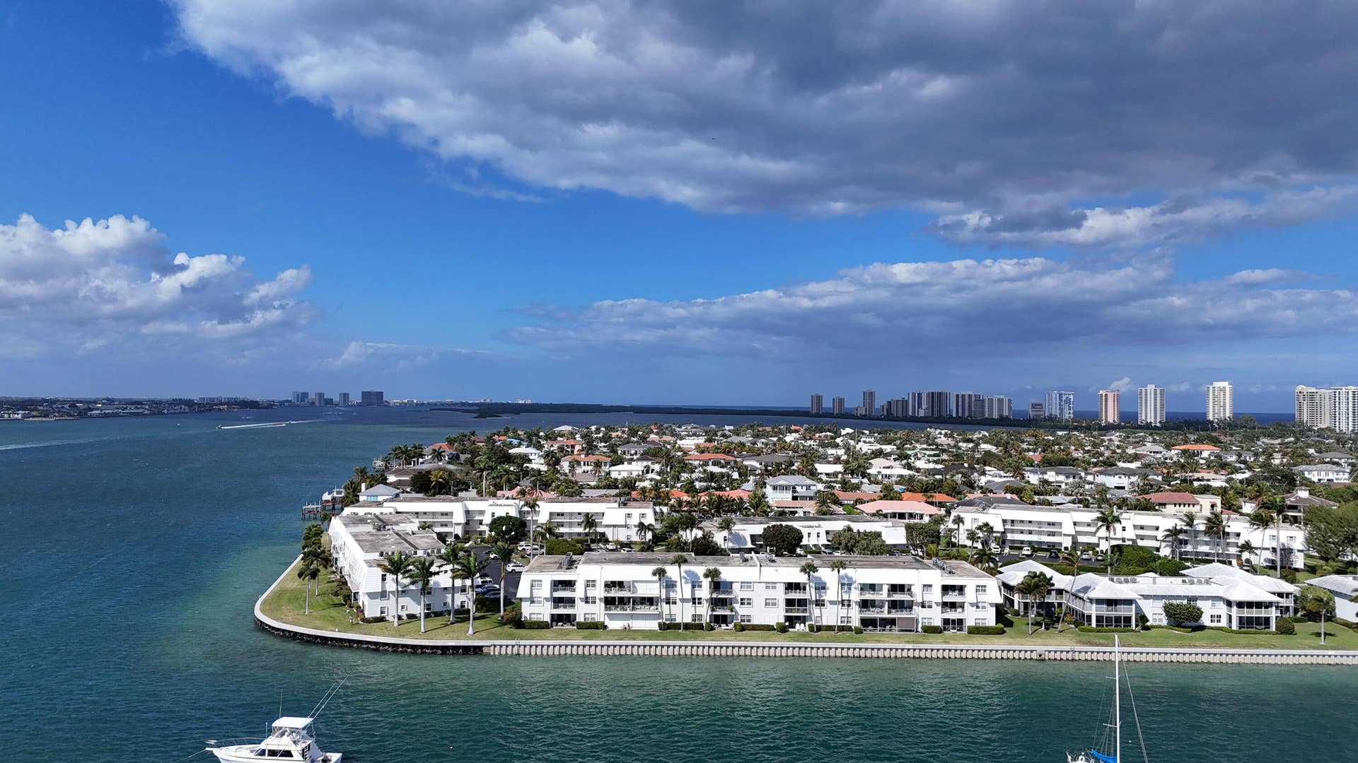1251 Sugar Sands Boulevard, #124, Singer Island, FL 33404 View of Condos Surrounded by 3 Sides