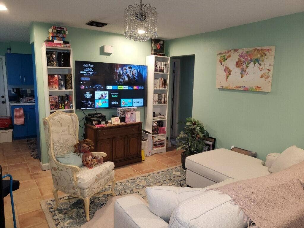 22 SW 9TH Street, #1-2, Hallandale Beach, FL 33009 22 SW 9th ST living