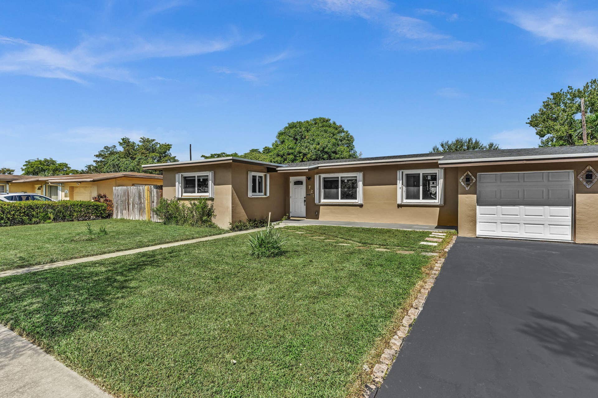 721 FAIRWAY Drive, Plantation, FL 33317 3-web-or-mls-FPP00011