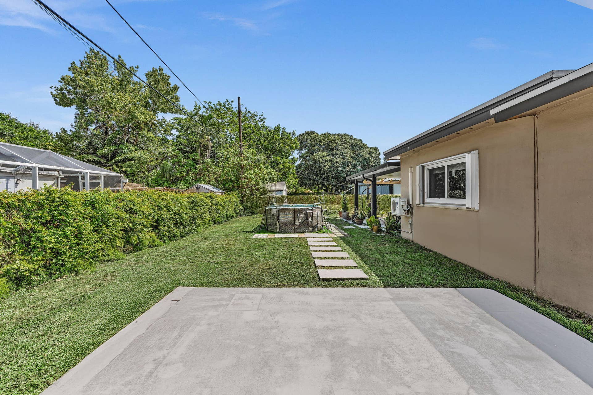 721 FAIRWAY Drive, Plantation, FL 33317 37-web-or-mls-FPP00181