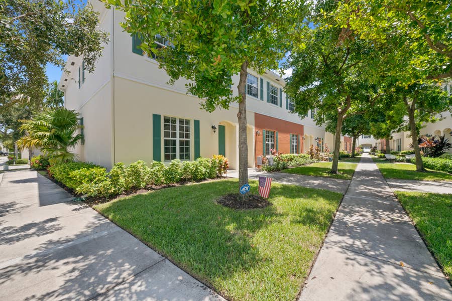 Property photo for 701 SW 1ST Terrace, Pompano Beach, FL