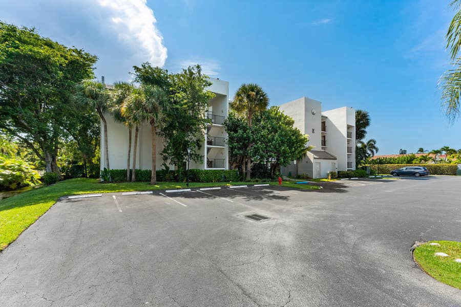 Property photo for 1605 S US HIGHWAY 1, #E204, Jupiter, FL