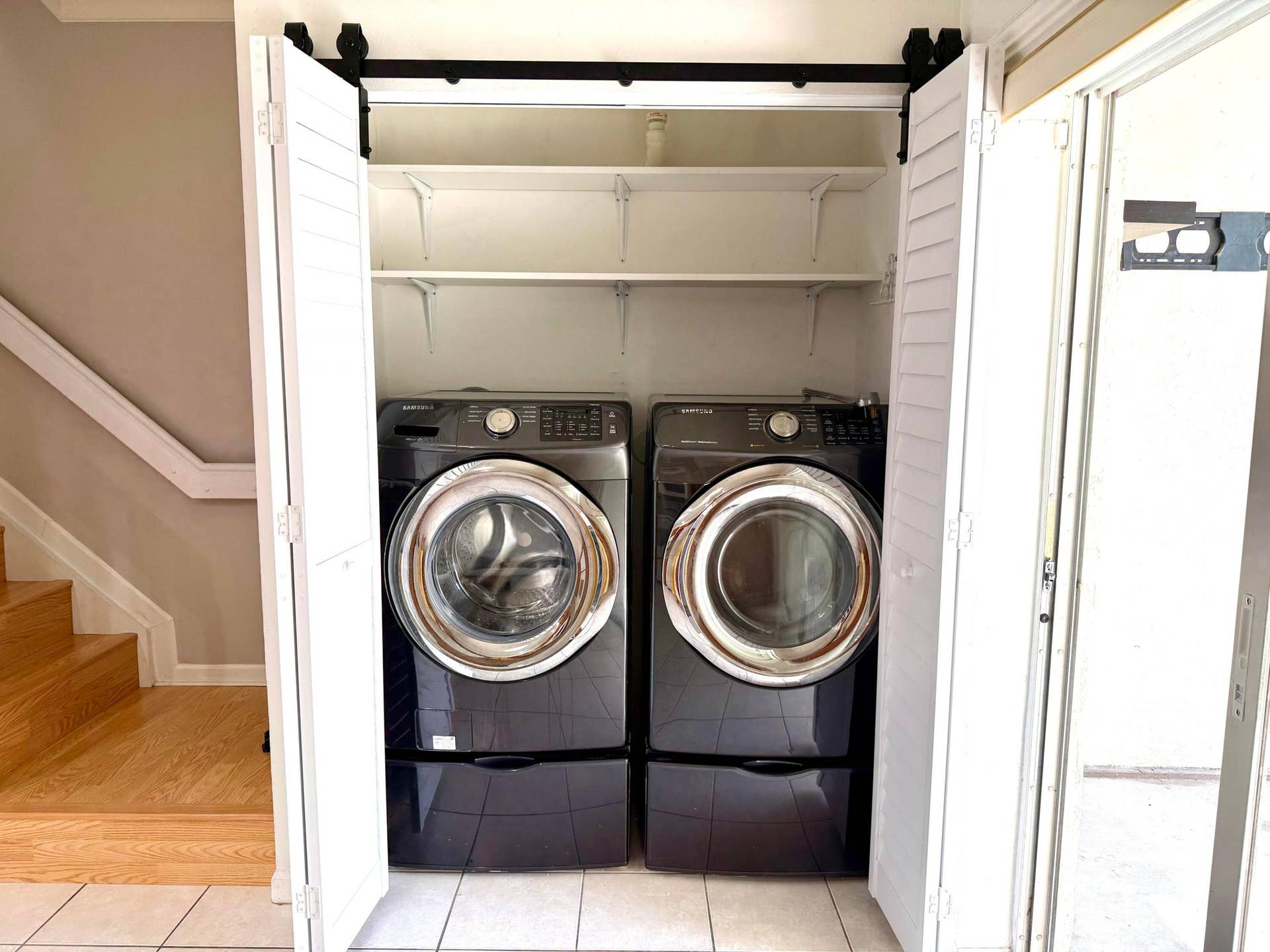 5662 NW 99TH Way, Coral Springs, FL 33076 Laundry