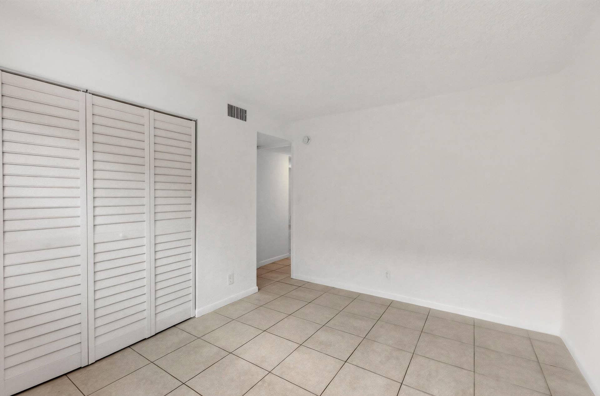 450 SW 2ND Avenue, #205, Boca Raton, FL 33432 2nd Bedroom Closet