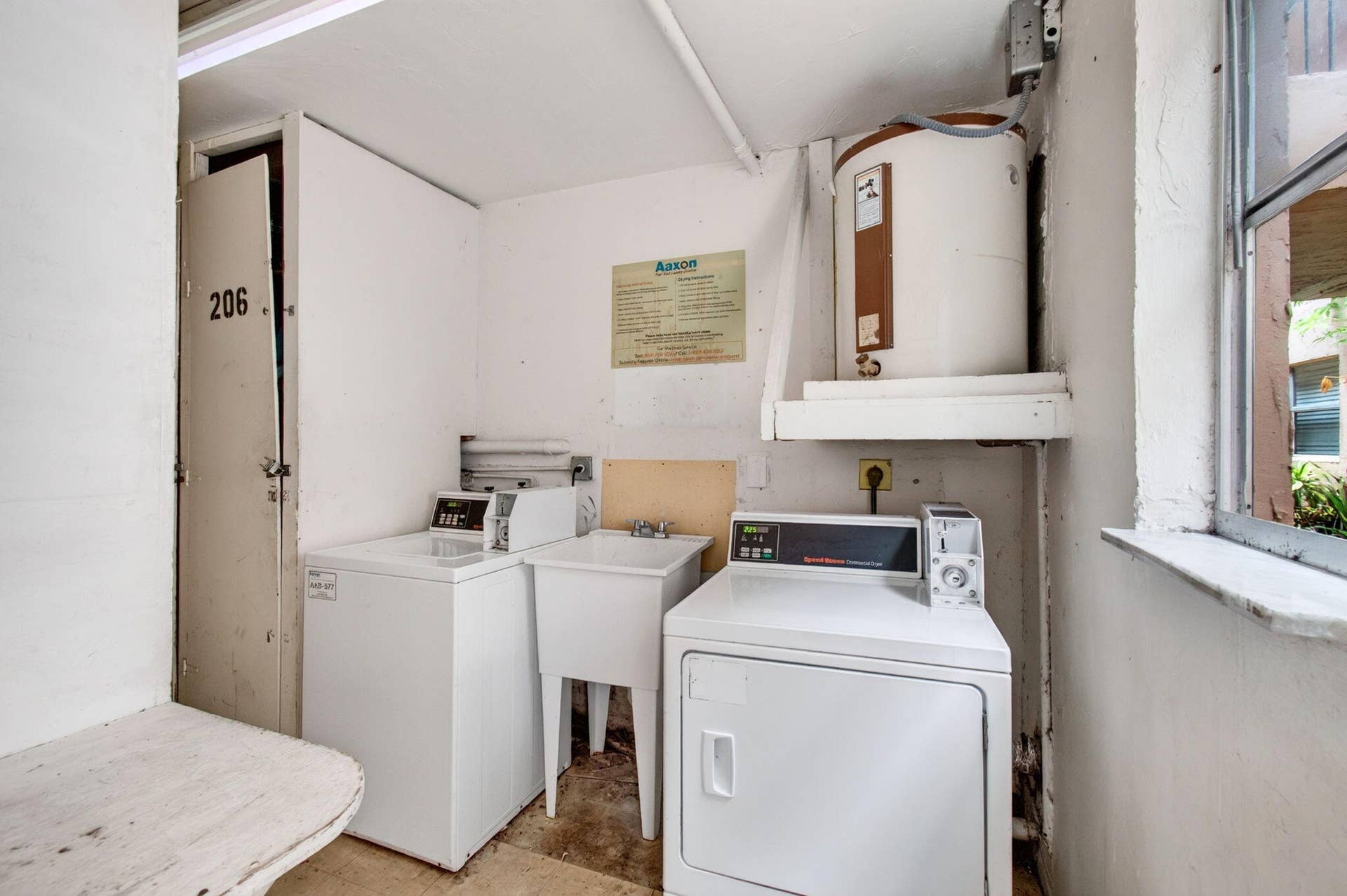 450 SW 2ND Avenue, #205, Boca Raton, FL 33432 Laundry Room