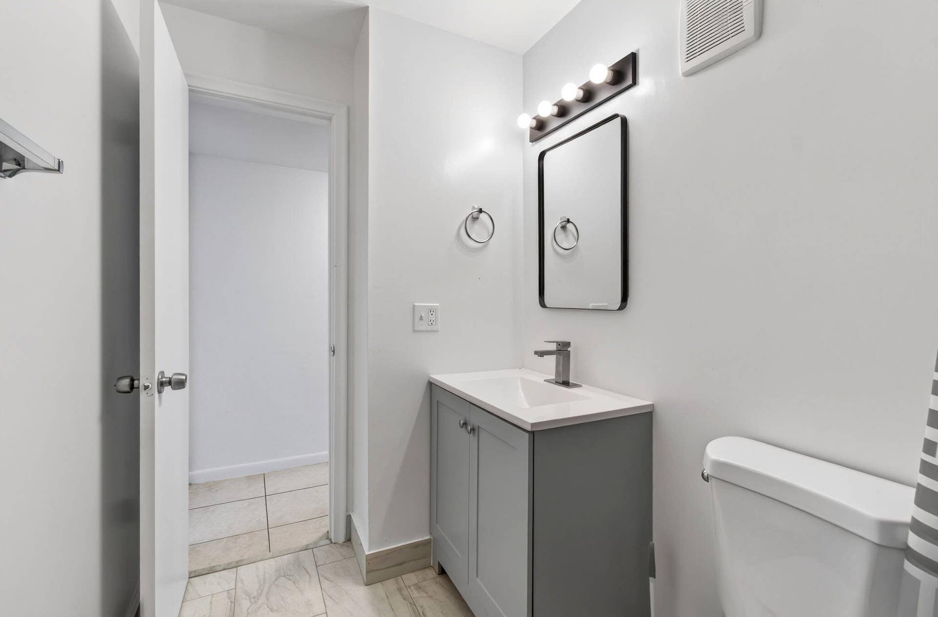 450 SW 2ND Avenue, #205, Boca Raton, FL 33432 New Vanity